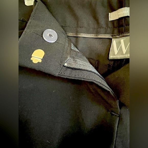 Worthington Black Trouser. Like new condition. Size 4 - Picture 4 of 5